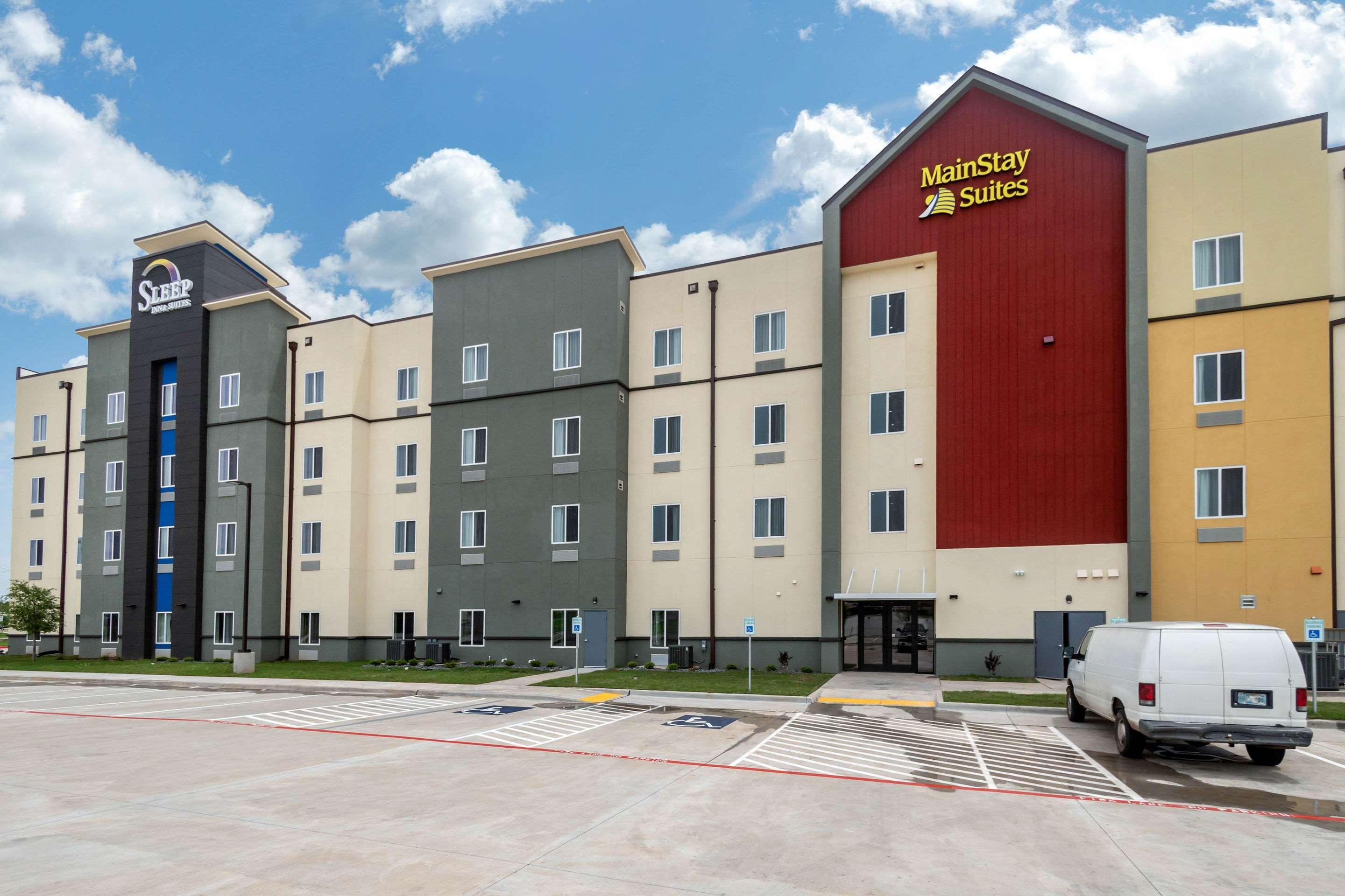 Sleep Inn & Suites Bricktown - Near Medical Center Oklahoma City Exterior photo